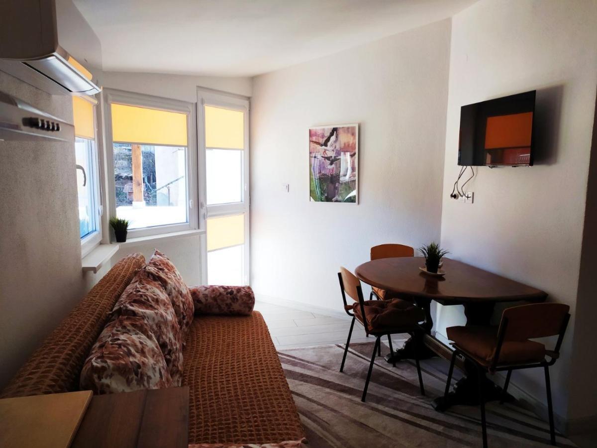 Дом За Гости Осогово Apartment Kyustendil Exterior photo